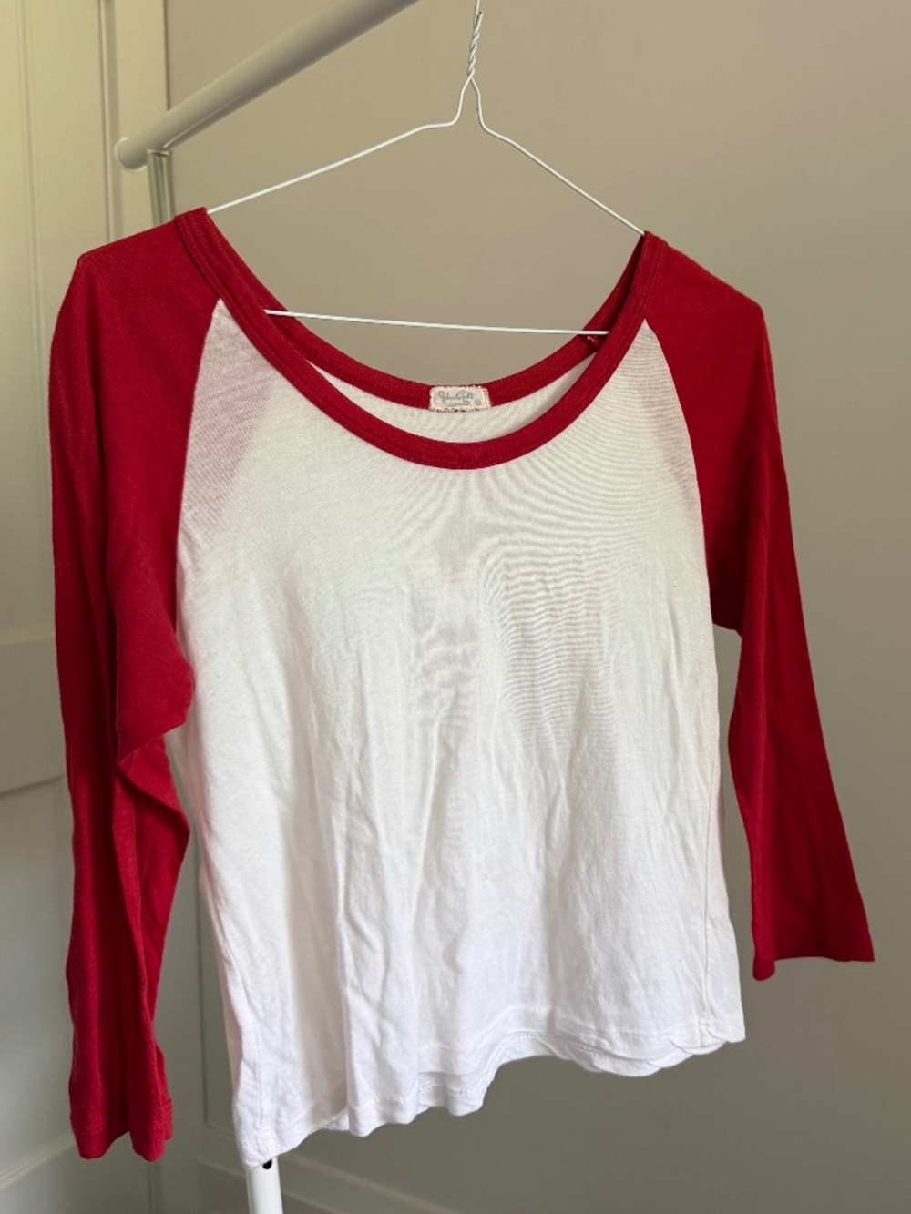 Brandy Melville raglan longsleeve t-shirt